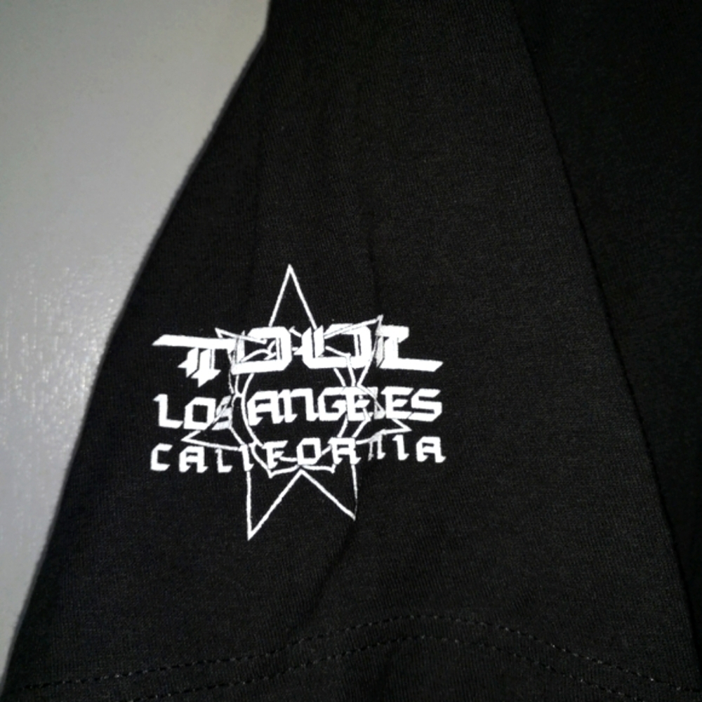 TOOL- BAND TEE - Picture 3 of 6